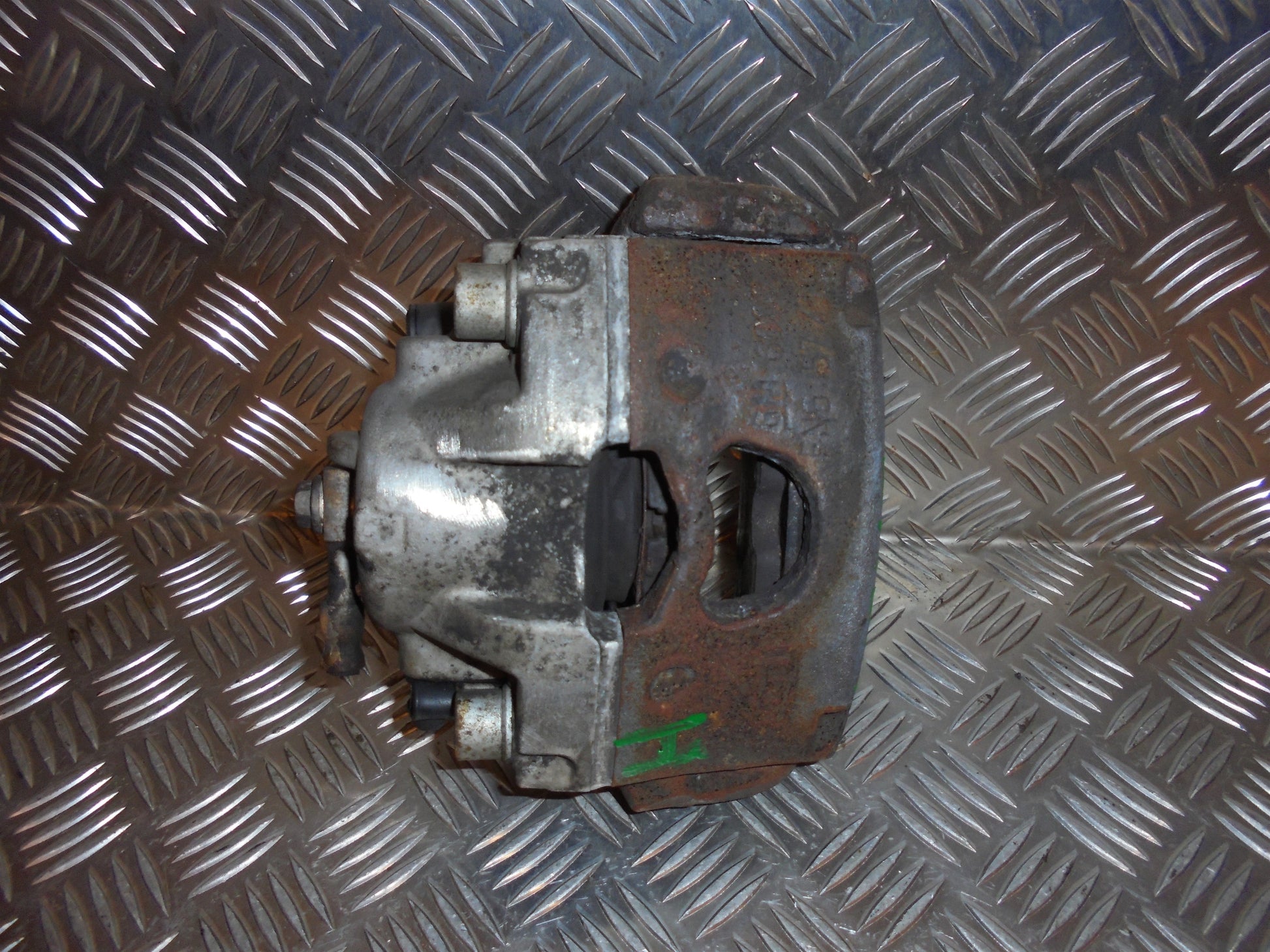 Opel Vectra C Bremsekaliber HF Med OEM Nr. Ophugger Fra Opel Ophugger