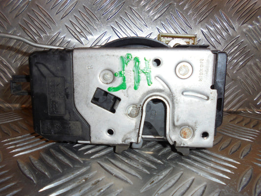 Opel Vectra C Dørlås Med OEM Nr. 13157762 Fra Opel Ophugger