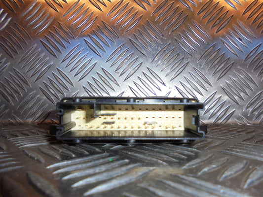 Opel Vectra C Bcm / Komfortkomputer Med OEM Nr. Ophugger Fra Opel Ophugger