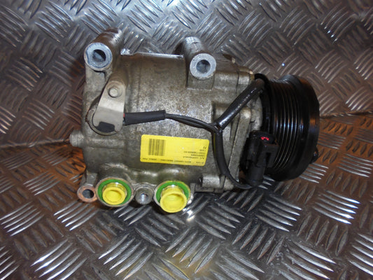 Mazda 2 ND Aircondition Pumpe Med OEM Nr. Ophugger Fra Mazda Ophugger