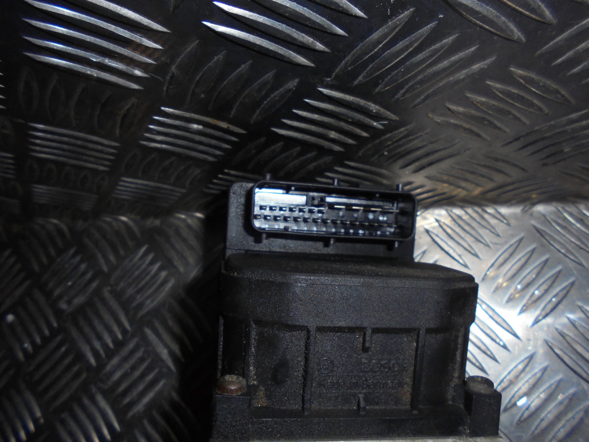 Opel Astra G ABS Pumpe Med OEM Nr. 0273004362 Fra Opel Ophugger