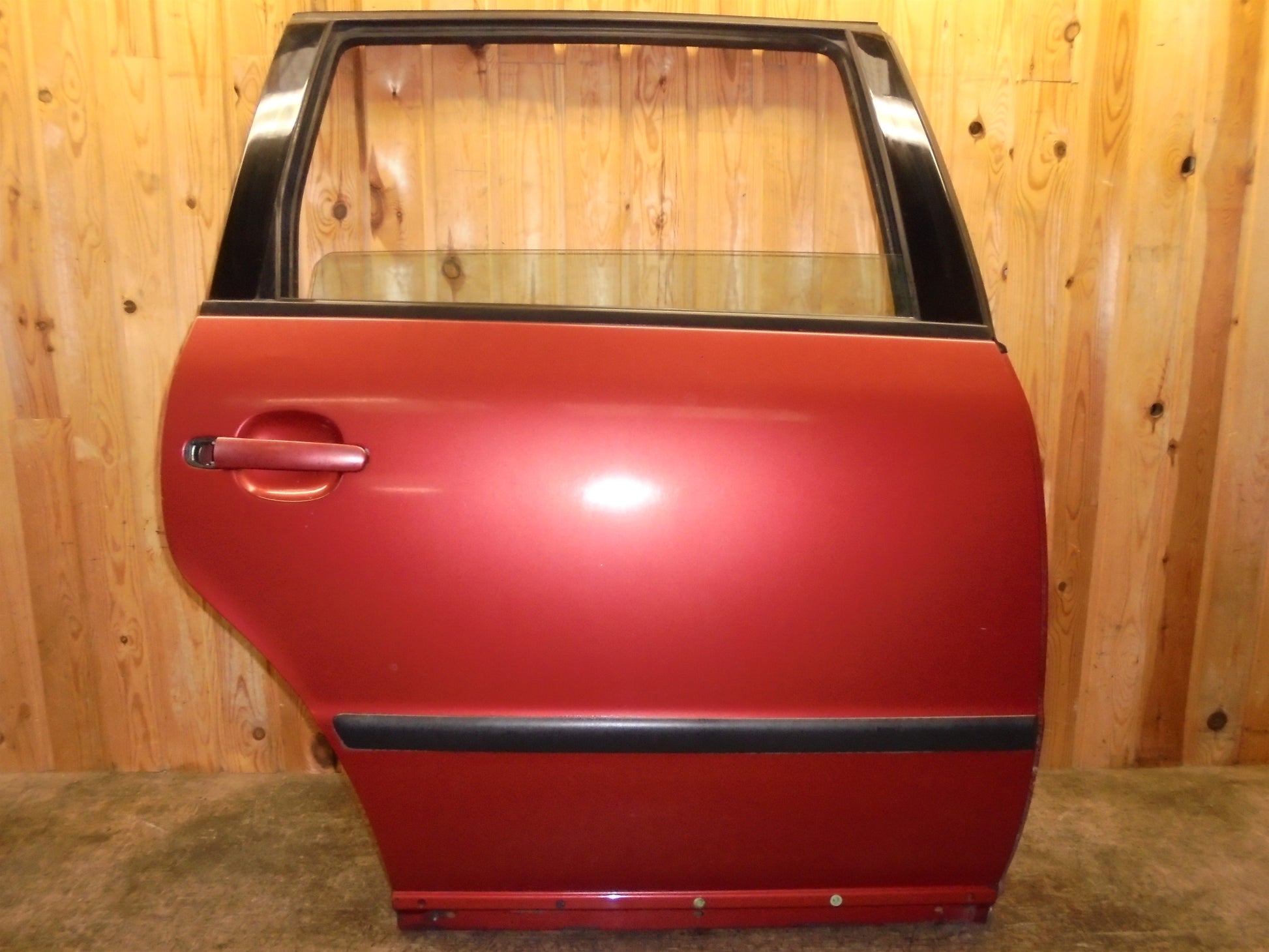 VW Passat 3B Bagdør H Med OEM Nr. Ophugger Fra VW Ophugger