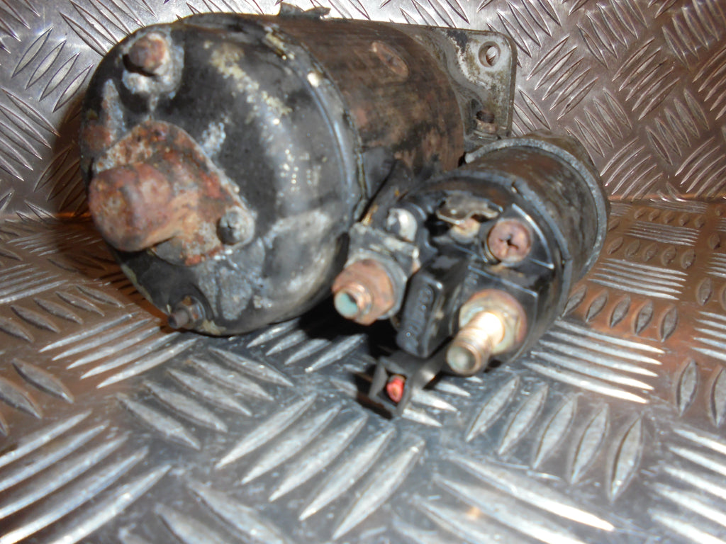 VW Polo Starter Med OEM Nr. 036911023K Fra VW Ophugger
