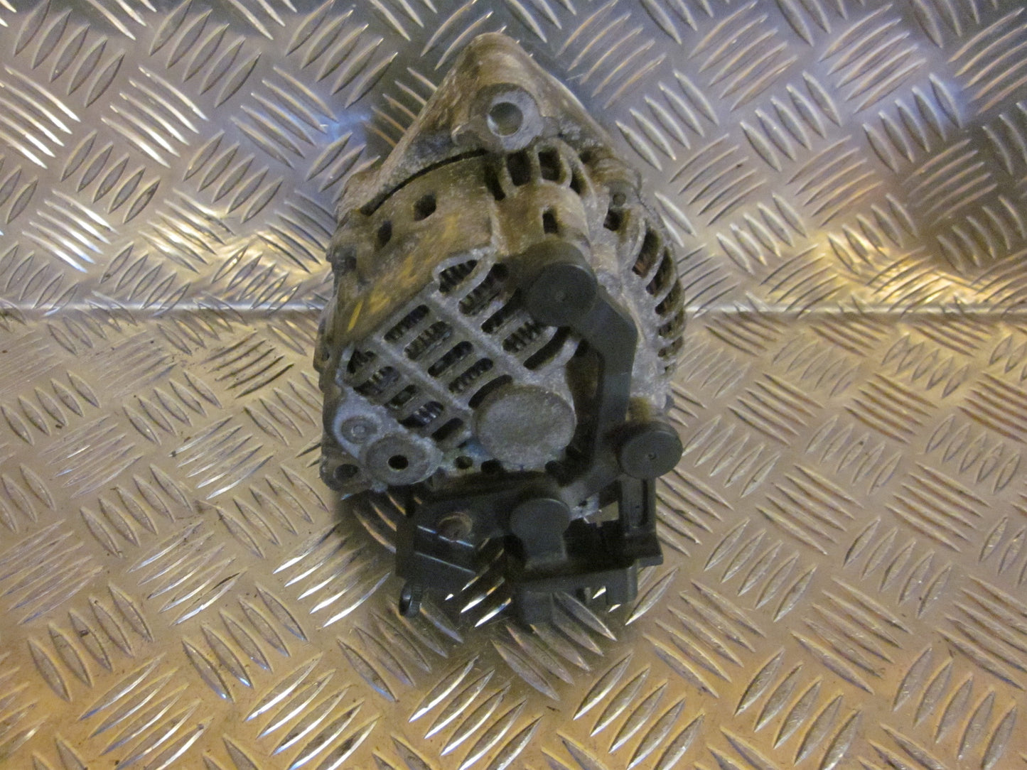 Citroen Xsara Generator Med OEM Nr. 123310011 Fra Citroen Ophugger