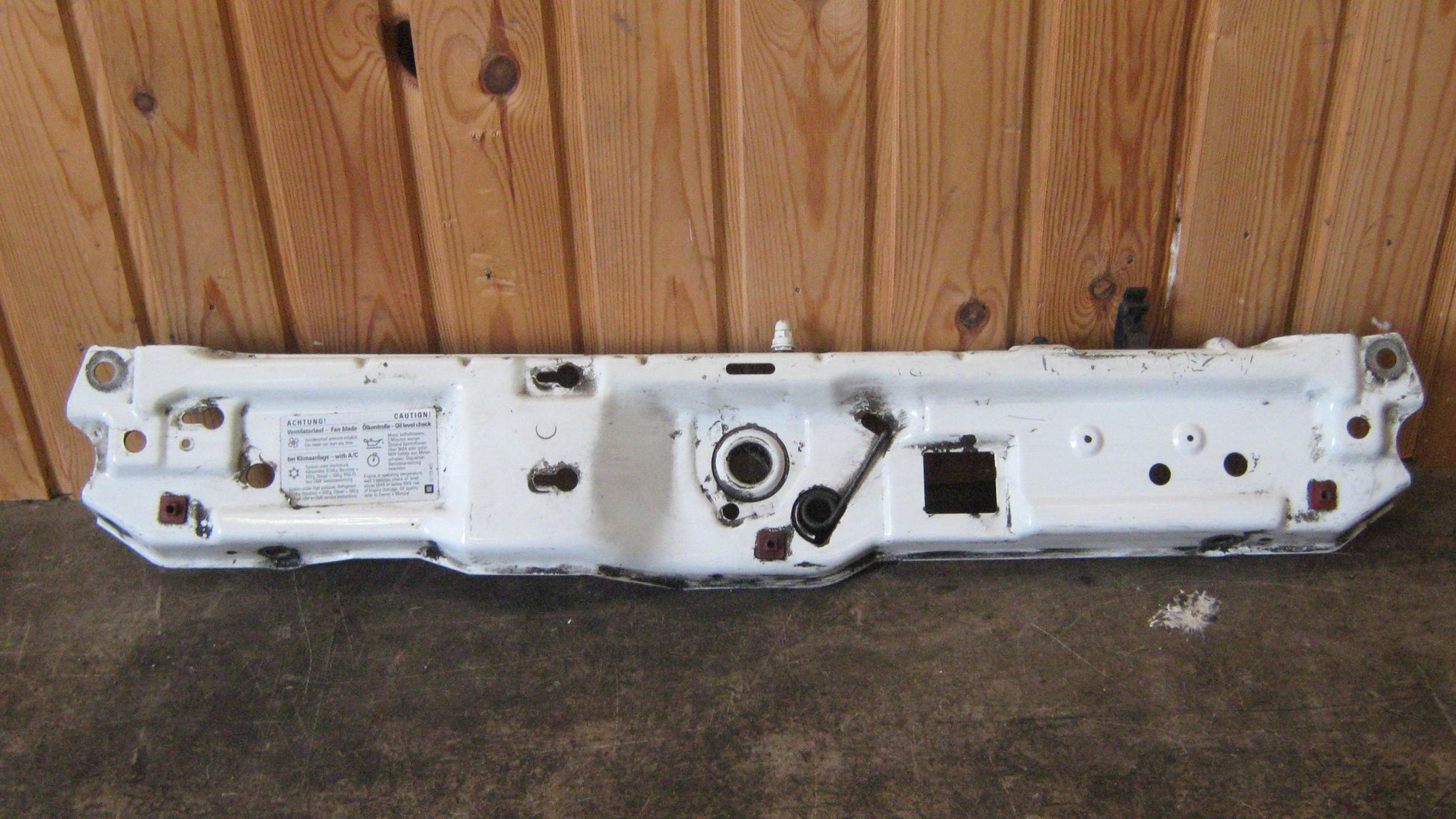 Opel Combo C Låseplade Med OEM Nr. Ophugger Fra Opel Ophugger