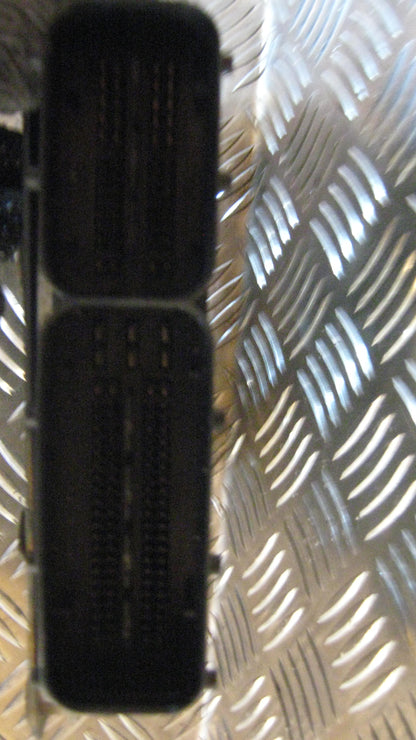 Opel Combo C Motorstyring - Motorstyreboks - Injection Elboks Med OEM Nr. 55194018 Fra Opel Ophugger