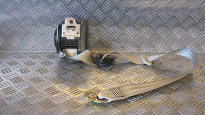 Skoda Superb Sikkerhedsseler For Med OEM Nr. 5610801013150CJ51529 Fra Skoda Ophugger
