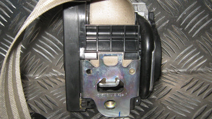 Skoda Superb Sikkerhedsseler For Med OEM Nr. 5610801013150CJ51529 Fra Skoda Ophugger