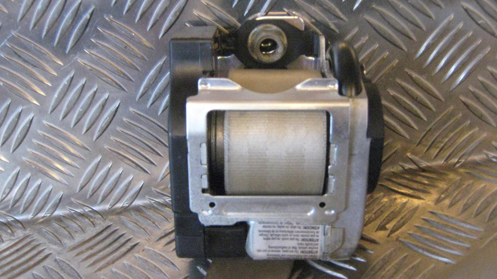 Skoda Superb Sikkerhedsseler For Med OEM Nr. 3B1857705H Fra Skoda Ophugger