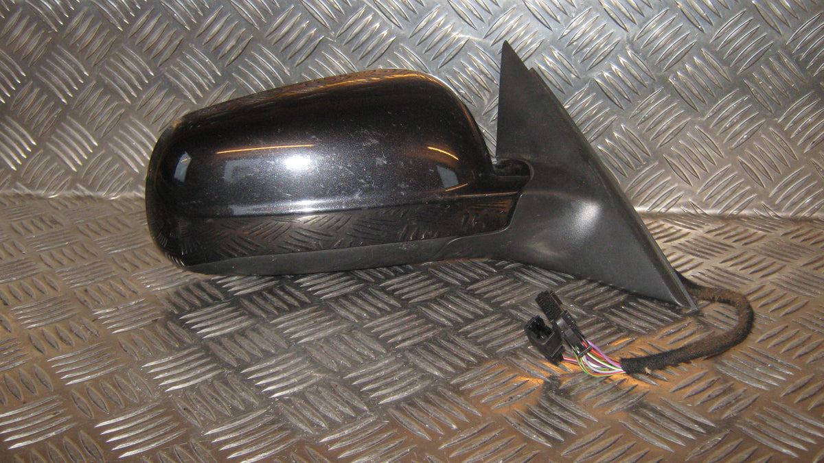 Skoda Superb Sidespejl Med OEM Nr. 3U1857508P Fra Skoda Ophugger