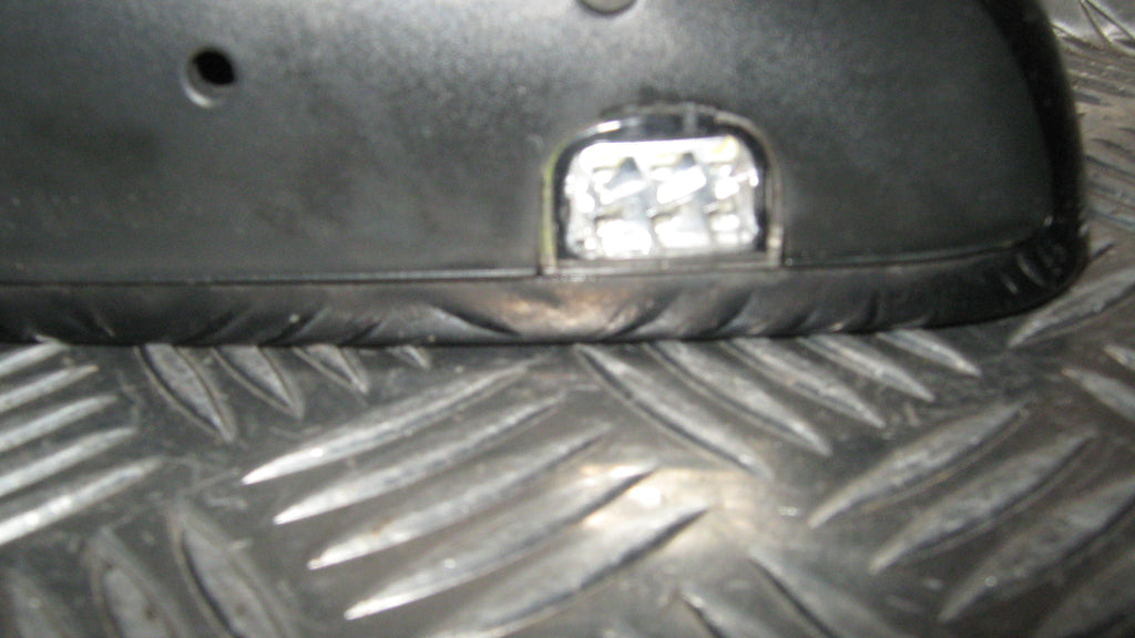 Skoda Superb Sidespejl Med OEM Nr. 3U1857507P Fra Skoda Ophugger