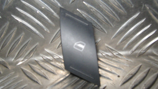 Skoda Superb Kontakt Rudehejs Med OEM Nr. 3U0959855 Fra Skoda Ophugger