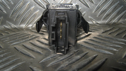 Skoda Superb Kontakt Instrumentlys Med OEM Nr. 3B0941333B Fra Skoda Ophugger