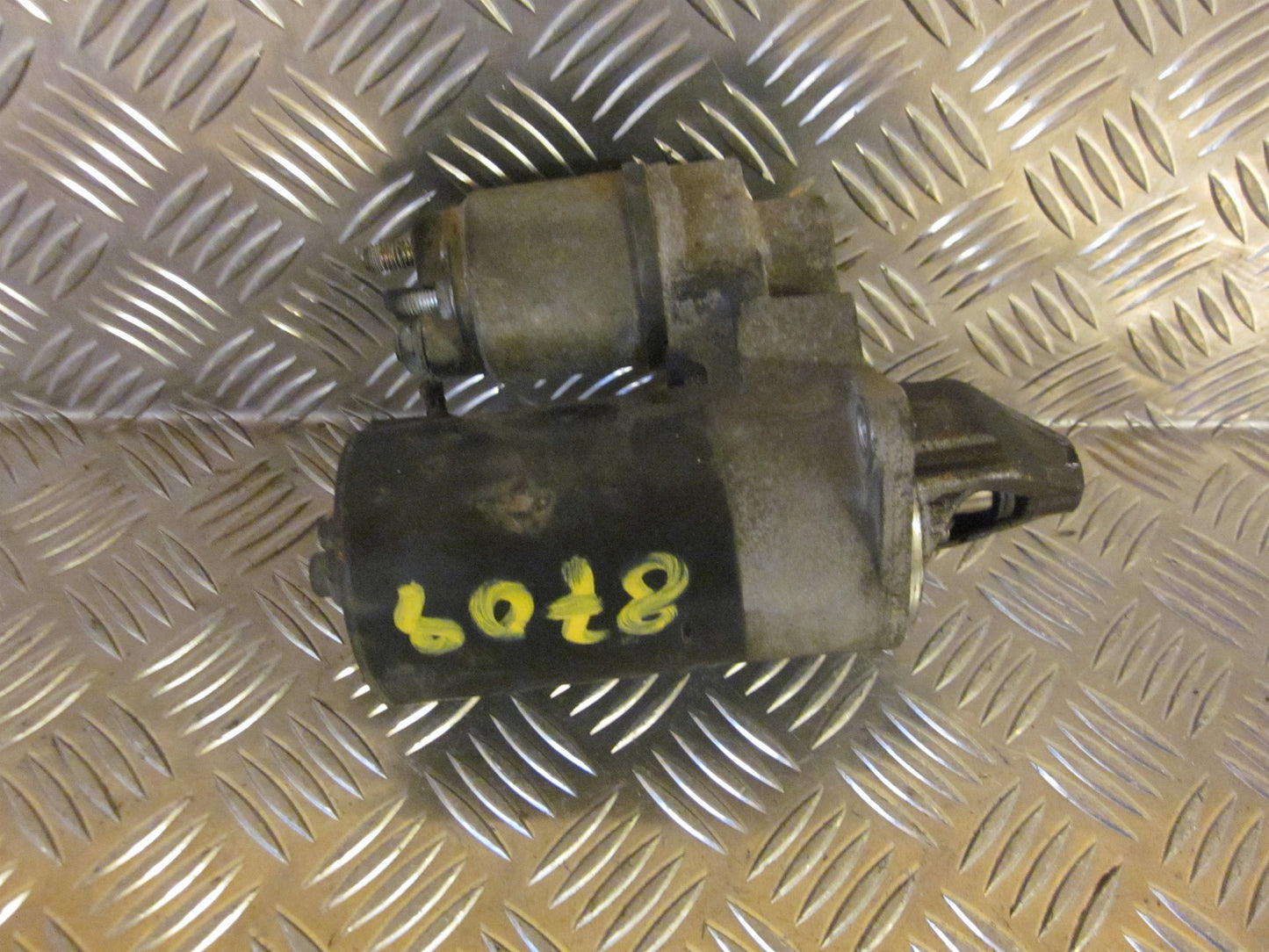 Opel Corsa C Starter Med OEM Nr. 1005831075 Fra Opel Ophugger