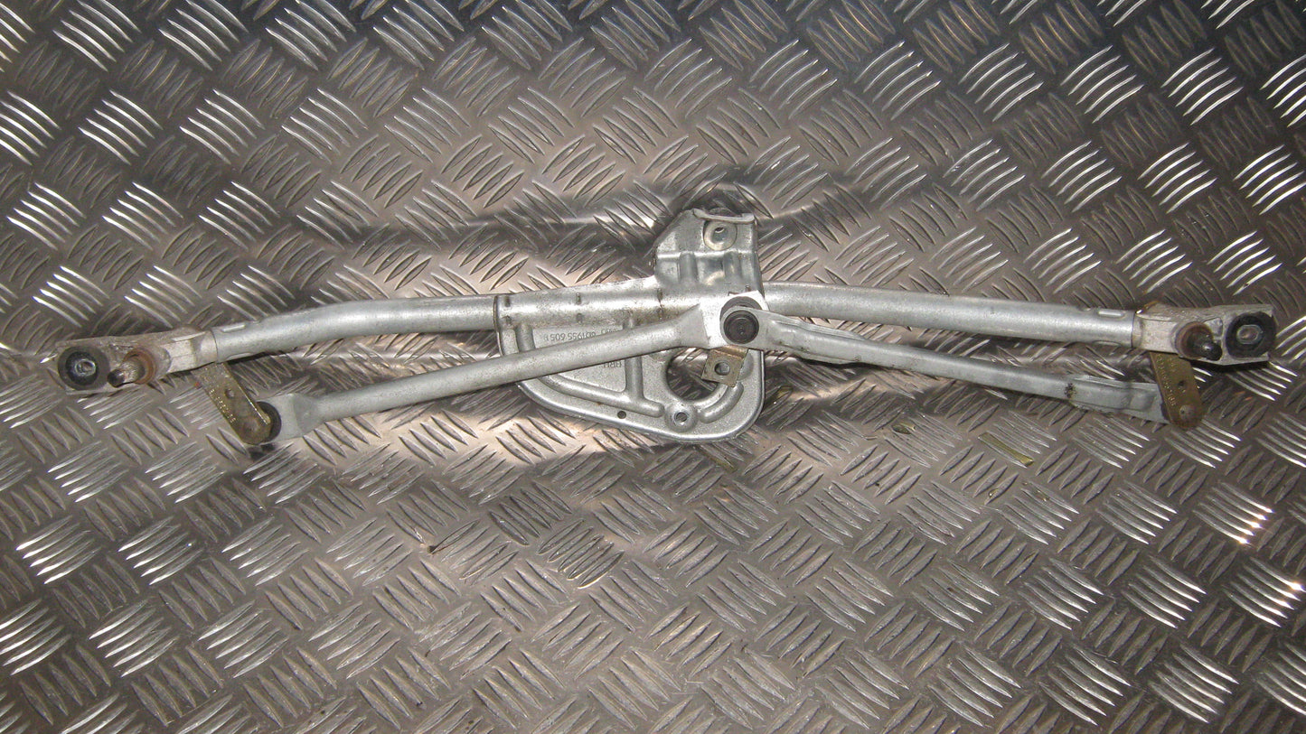 Skoda Superb Viskertræk Med OEM Nr. 3B1955603C Fra Skoda Ophugger