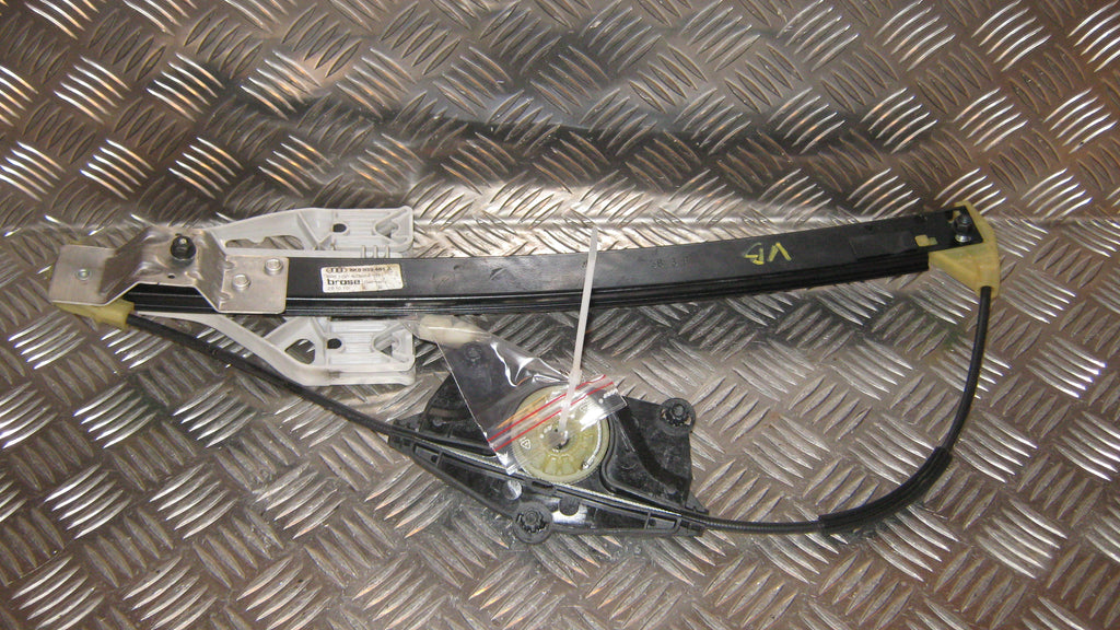 Audi A4 Rudemotor - Rudehejs Med OEM Nr. 8K0839461A Fra Audi Ophugger