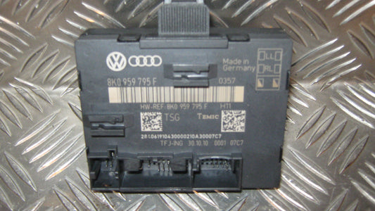 Audi A4 8K Elektriske Dele Div Med OEM Nr. Ophugger Fra Audi Ophugger