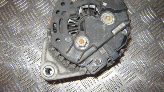 Opel Astra G Generator Med OEM Nr. 0124415005 Fra Opel Ophugger