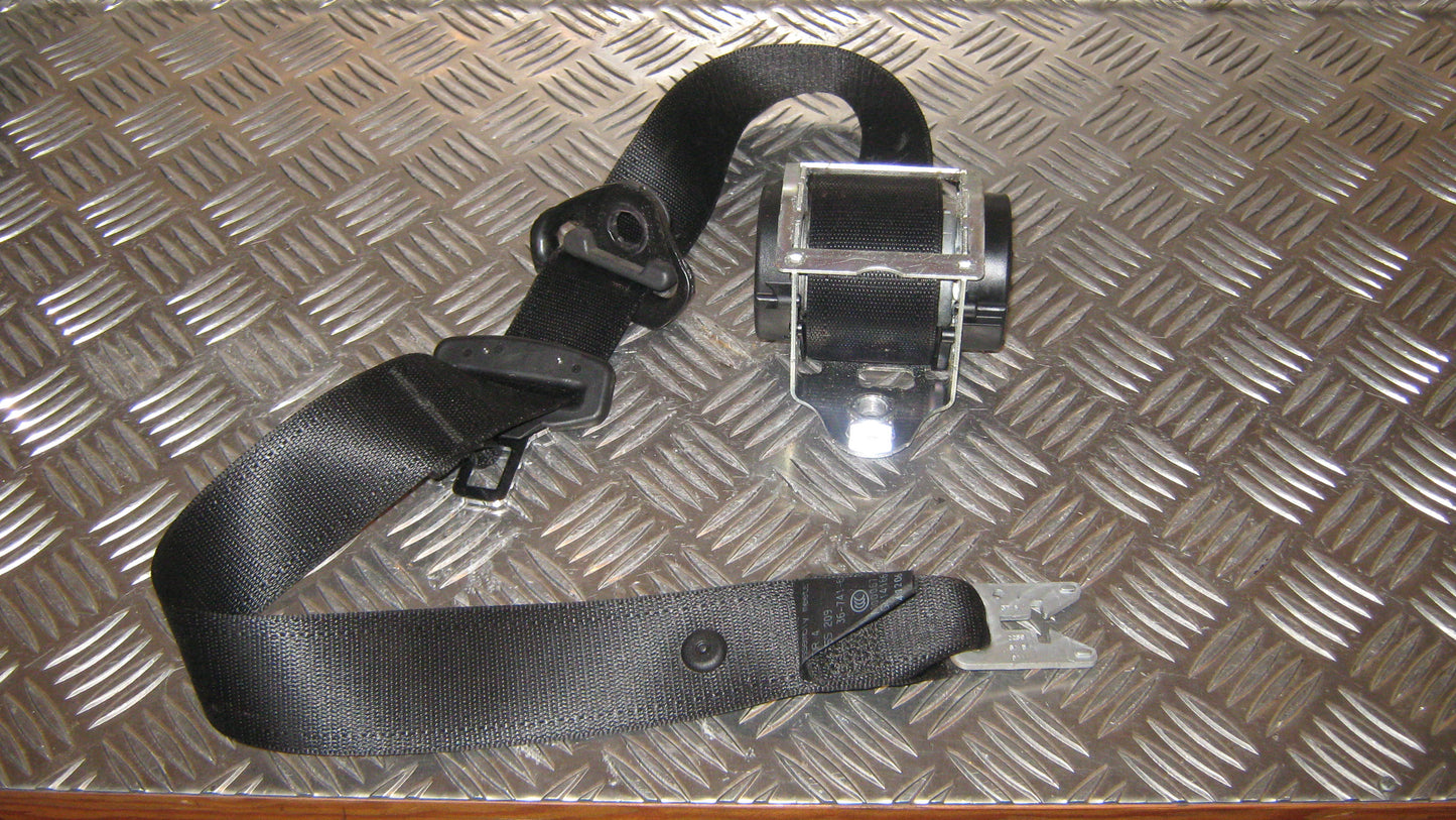 Opel Corsa D Sikkerhedsseler For Med OEM Nr. 13262567 Fra Opel Ophugger