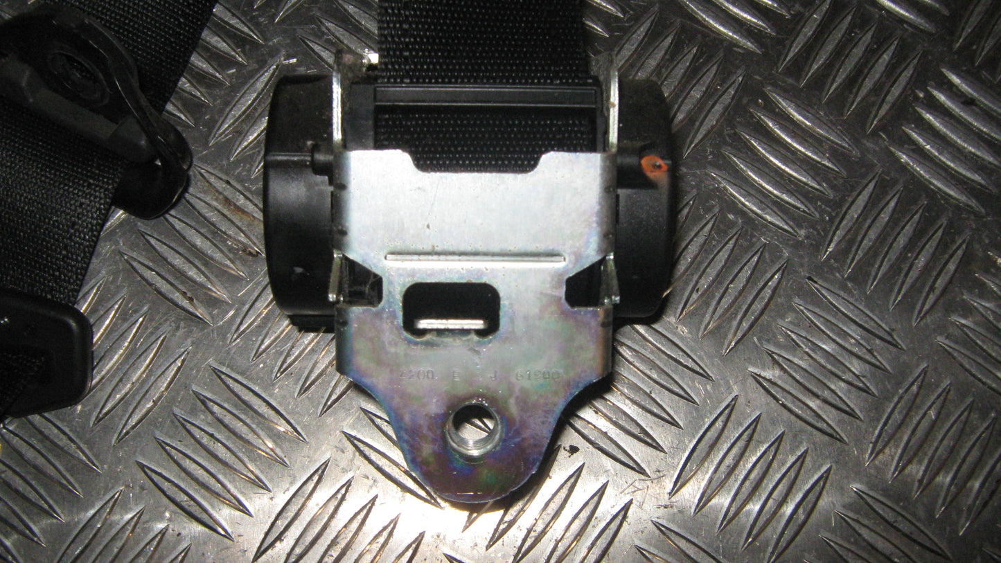 Opel Corsa D Sikkerhedsseler For Med OEM Nr. 13262567 Fra Opel Ophugger