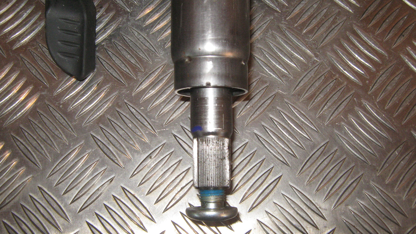 Opel Corsa D Ratstamme M/El-Servo Med OEM Nr. 9318932 Fra Opel Ophugger