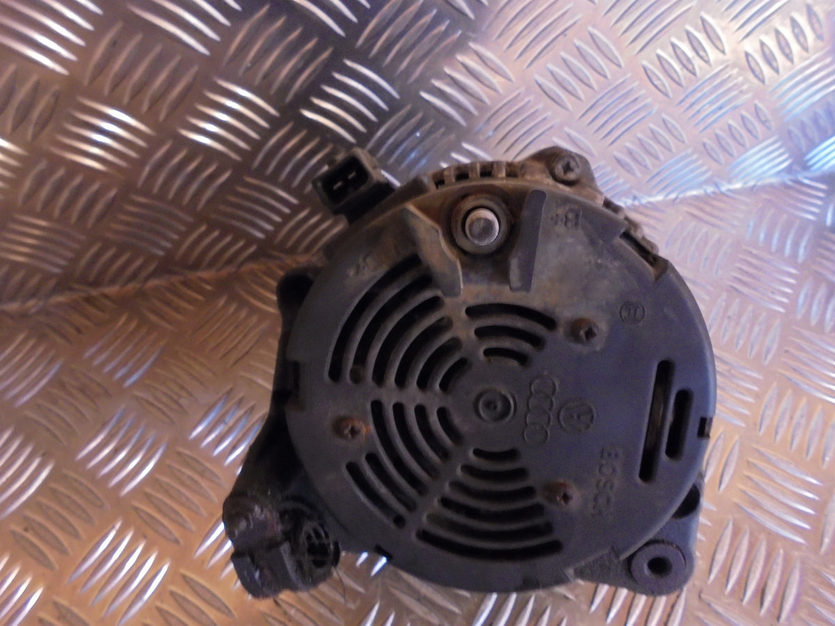 VW Polo 3/5D 6N Generator Med OEM Nr. 0123310019 Fra VW Ophugger