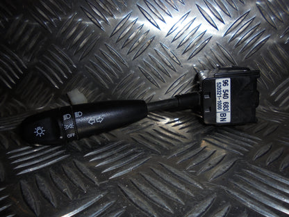 Chevrolet Aveo Kontakt Blink Med OEM Nr. Ophugger Fra Chevrolet Ophugger
