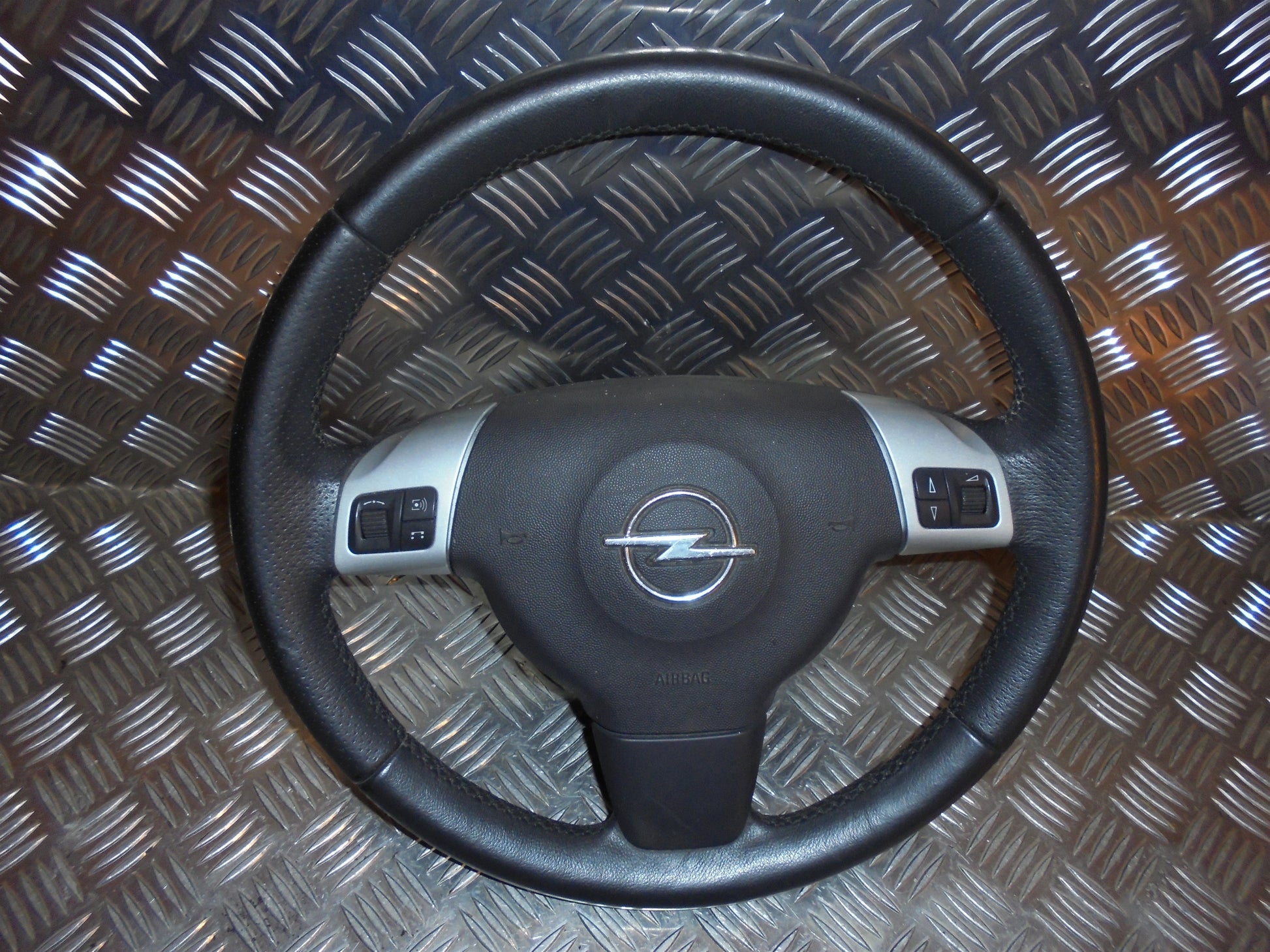 Opel Vectra C Rat Med OEM Nr. Ophugger Fra Opel Ophugger