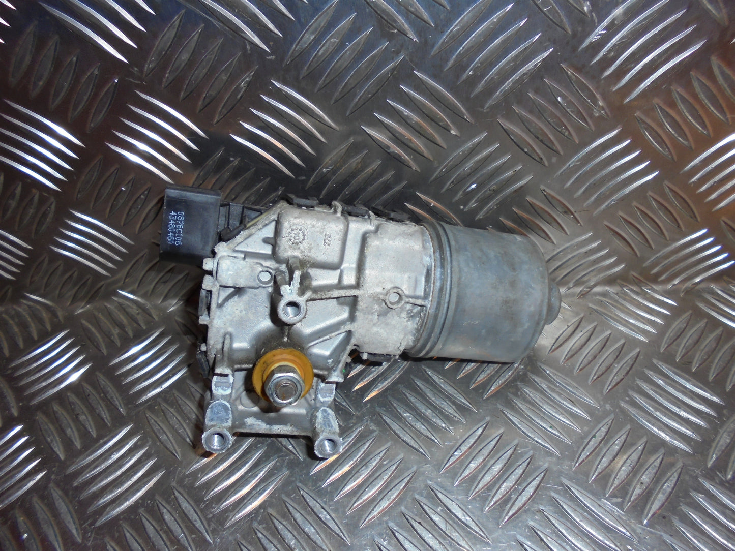Opel Astra H Viskermotor Med OEM Nr. Ophugger Fra Opel Ophugger
