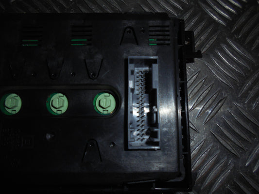 Opel Astra H Ur Med OEM Nr. Ophugger Fra Opel Ophugger