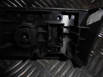 Opel Astra H Kontakt Lys Med OEM Nr. Ophugger Fra Opel Ophugger