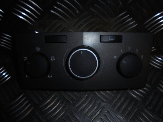 Opel Astra H Varmeregulering Med OEM Nr. Ophugger Fra Opel Ophugger