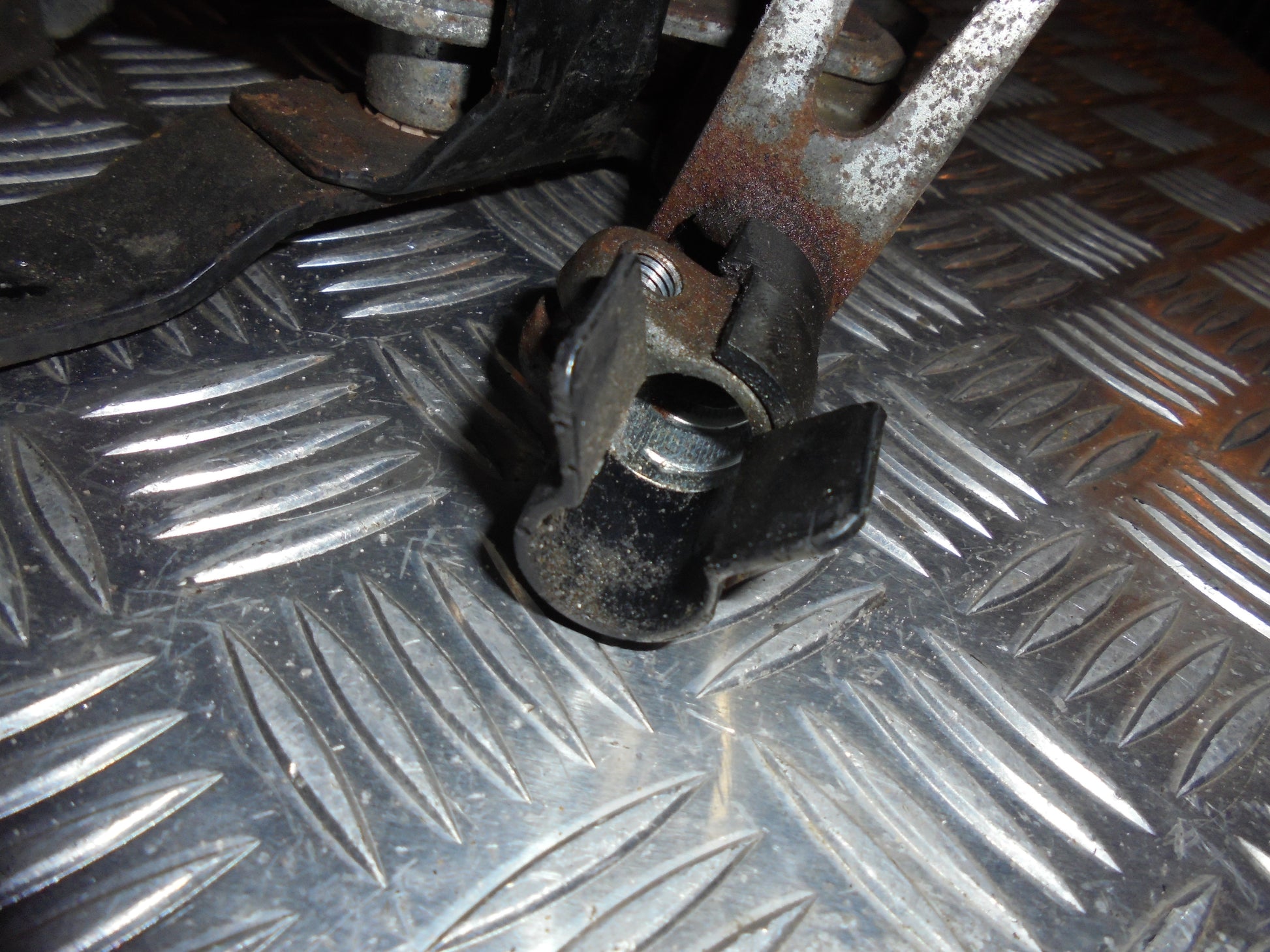 Opel Astra H Gearskifte Med OEM Nr. Ophugger Fra Opel Ophugger