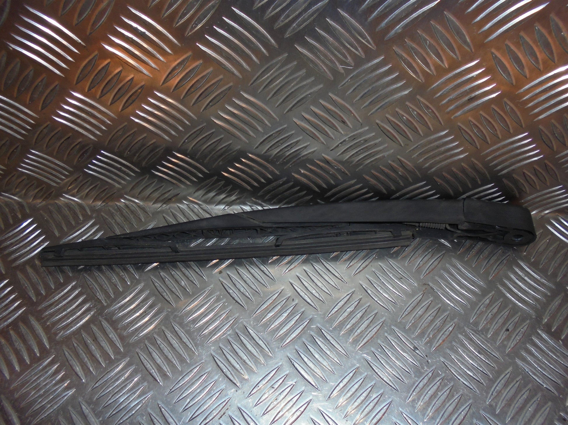 Opel Astra H Bagrudevisker Motor Med OEM Nr. Ophugger Fra Opel Ophugger