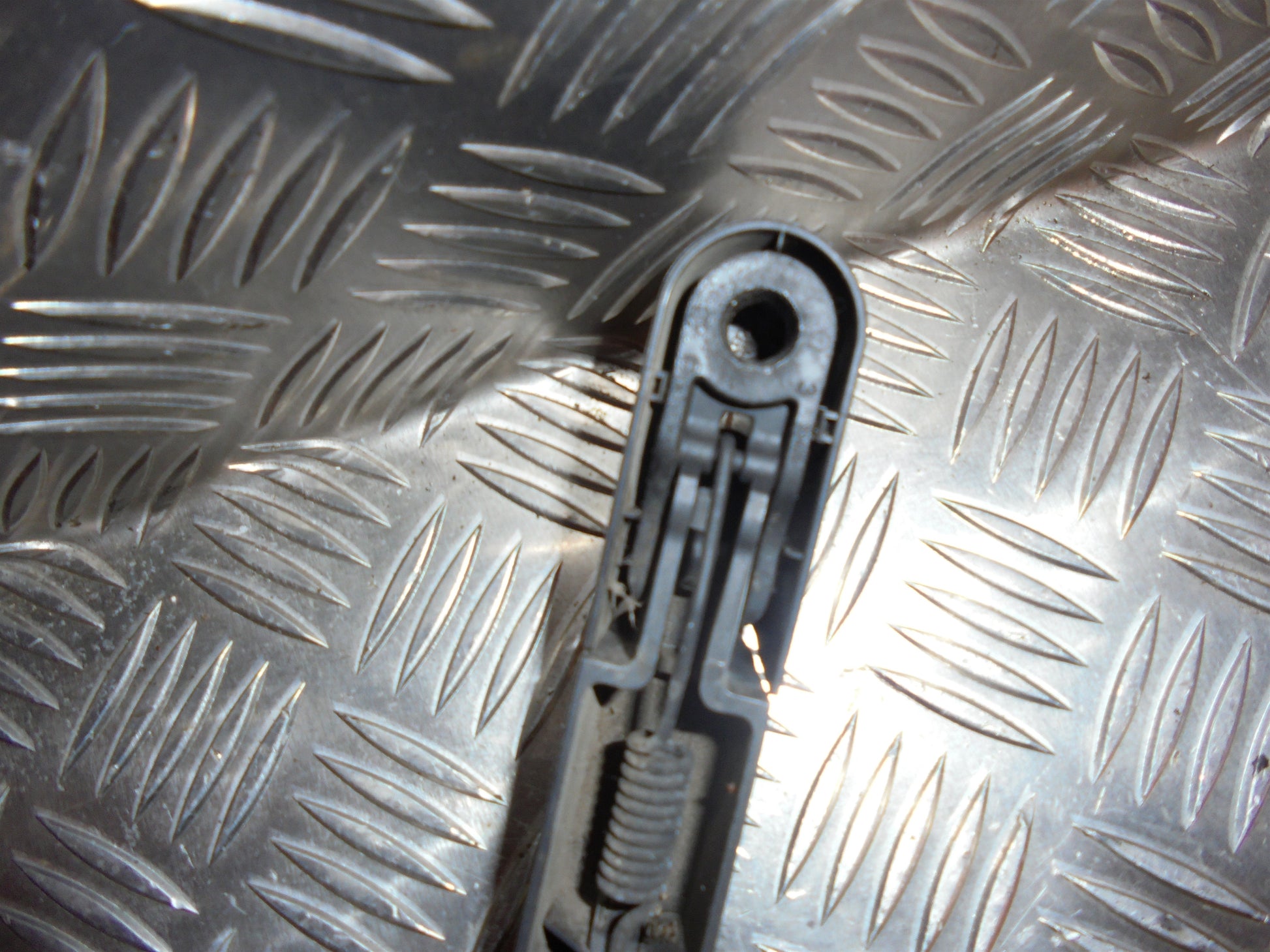 Opel Astra H Bagrudevisker Motor Med OEM Nr. Ophugger Fra Opel Ophugger