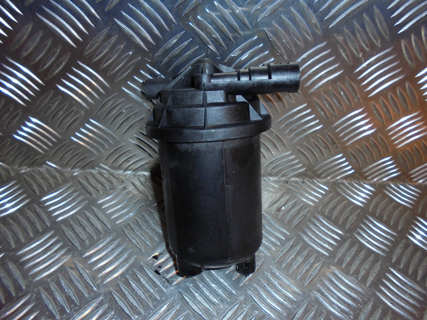 Opel Astra H Brændstoffilter Konsol Med OEM Nr. Ophugger Fra Opel Ophugger