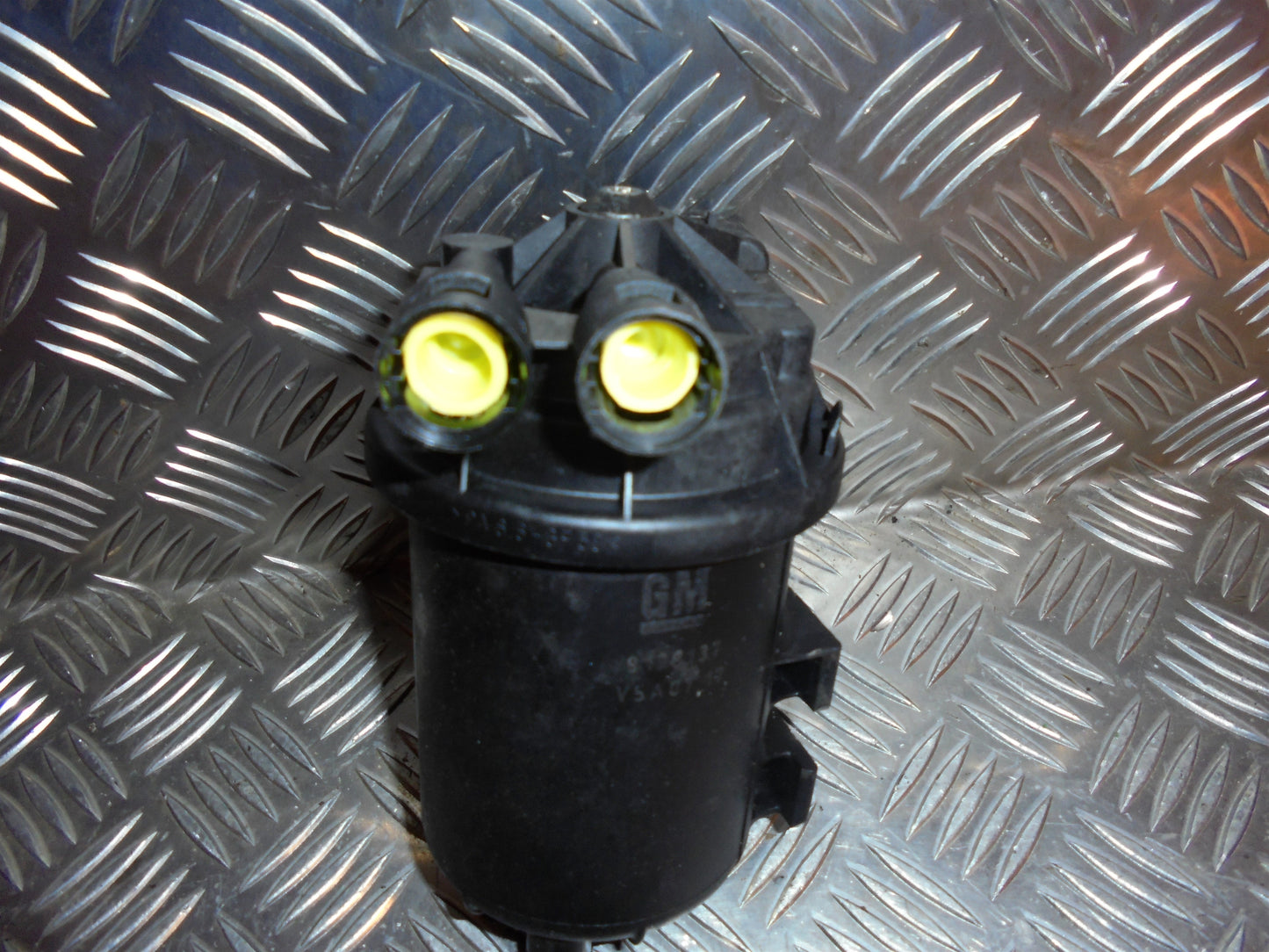 Opel Astra H Brændstoffilter Konsol Med OEM Nr. Ophugger Fra Opel Ophugger