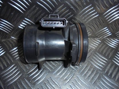 Ford Focus Luftmængdemåler Med OEM Nr. Ophugger Fra Ford Ophugger