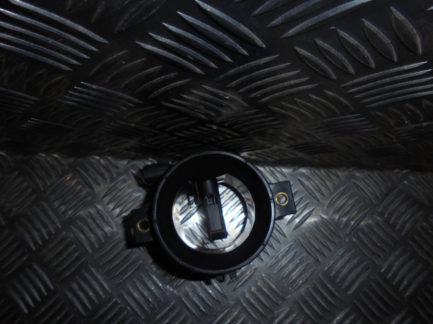 Ford Focus Luftmængdemåler Med OEM Nr. Ophugger Fra Ford Ophugger