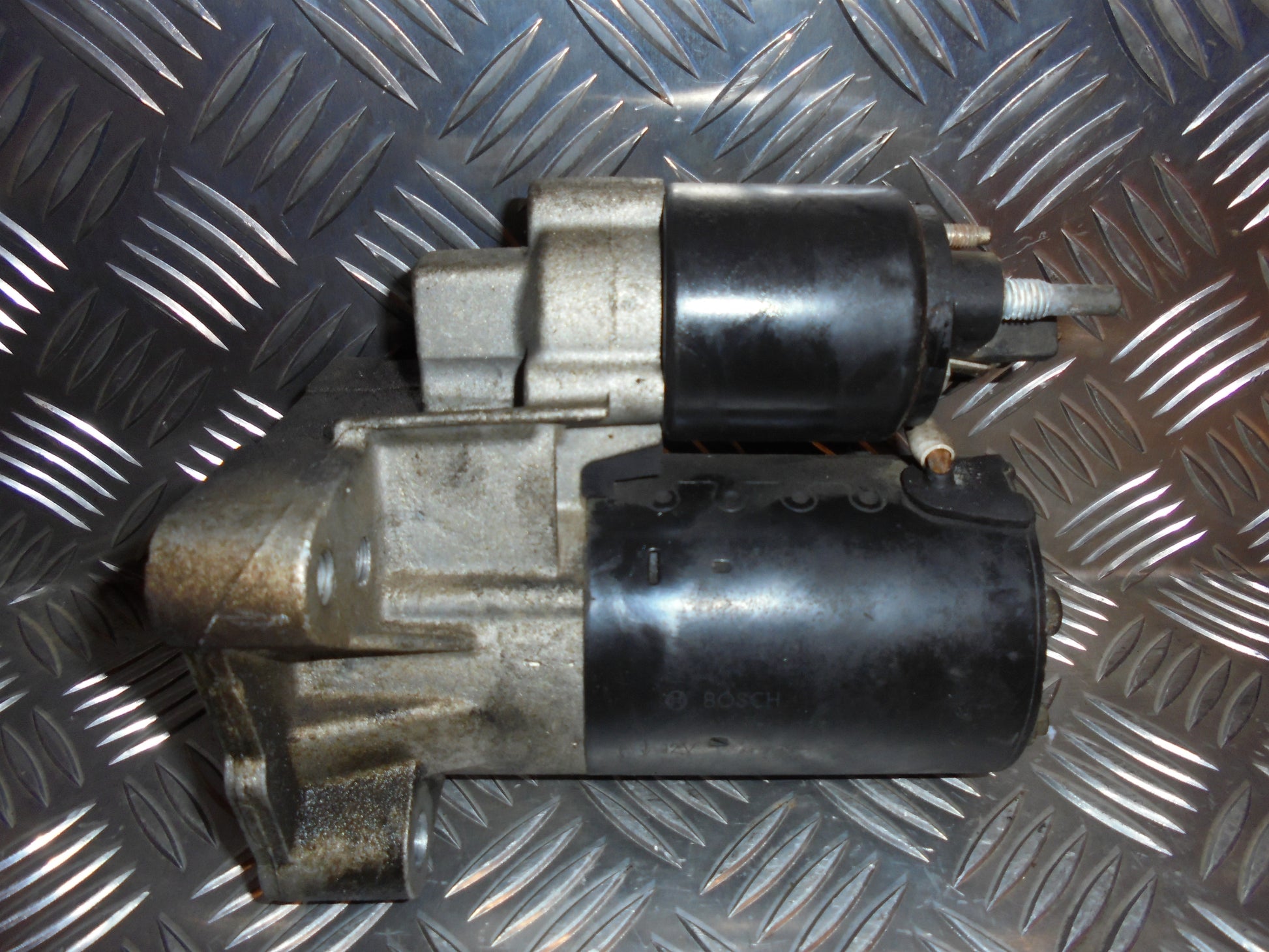 Renault Megane 2 Starter Med OEM Nr. 0001106023 Fra Renault Ophugger