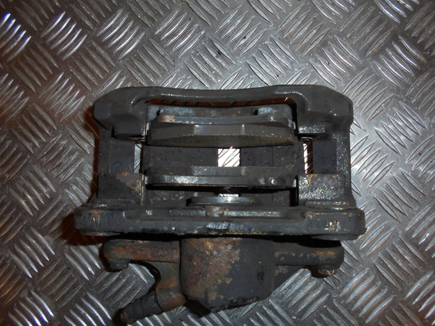 Renault Megane 2 Bremsekaliber HF Med OEM Nr. Ophugger Fra Renault Ophugger