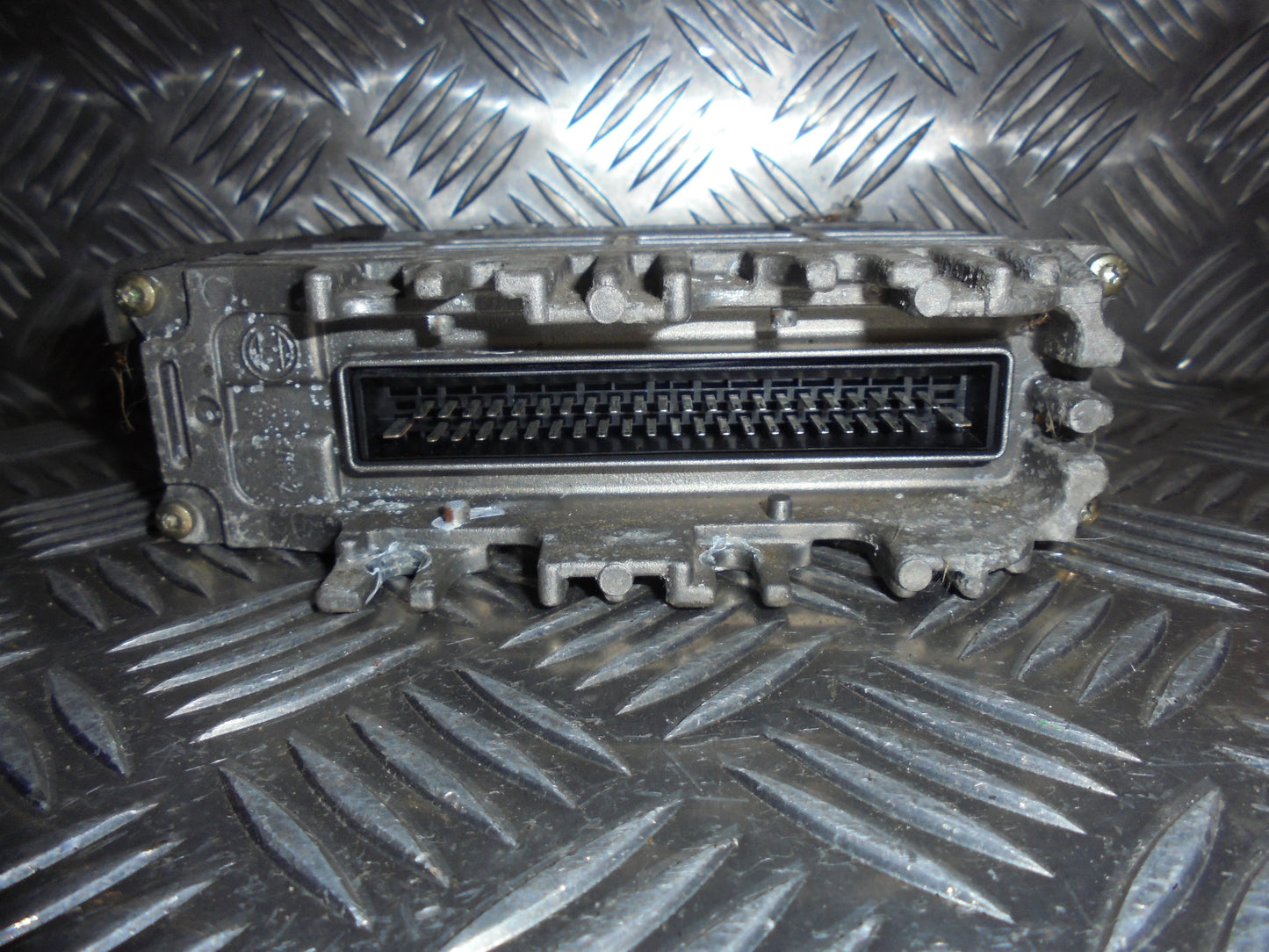 VW Lupo 6E/6X Motorstyring - Motorstyreboks - Injection Elboks Med OEM Nr. 030906027AL Fra VW Ophugger