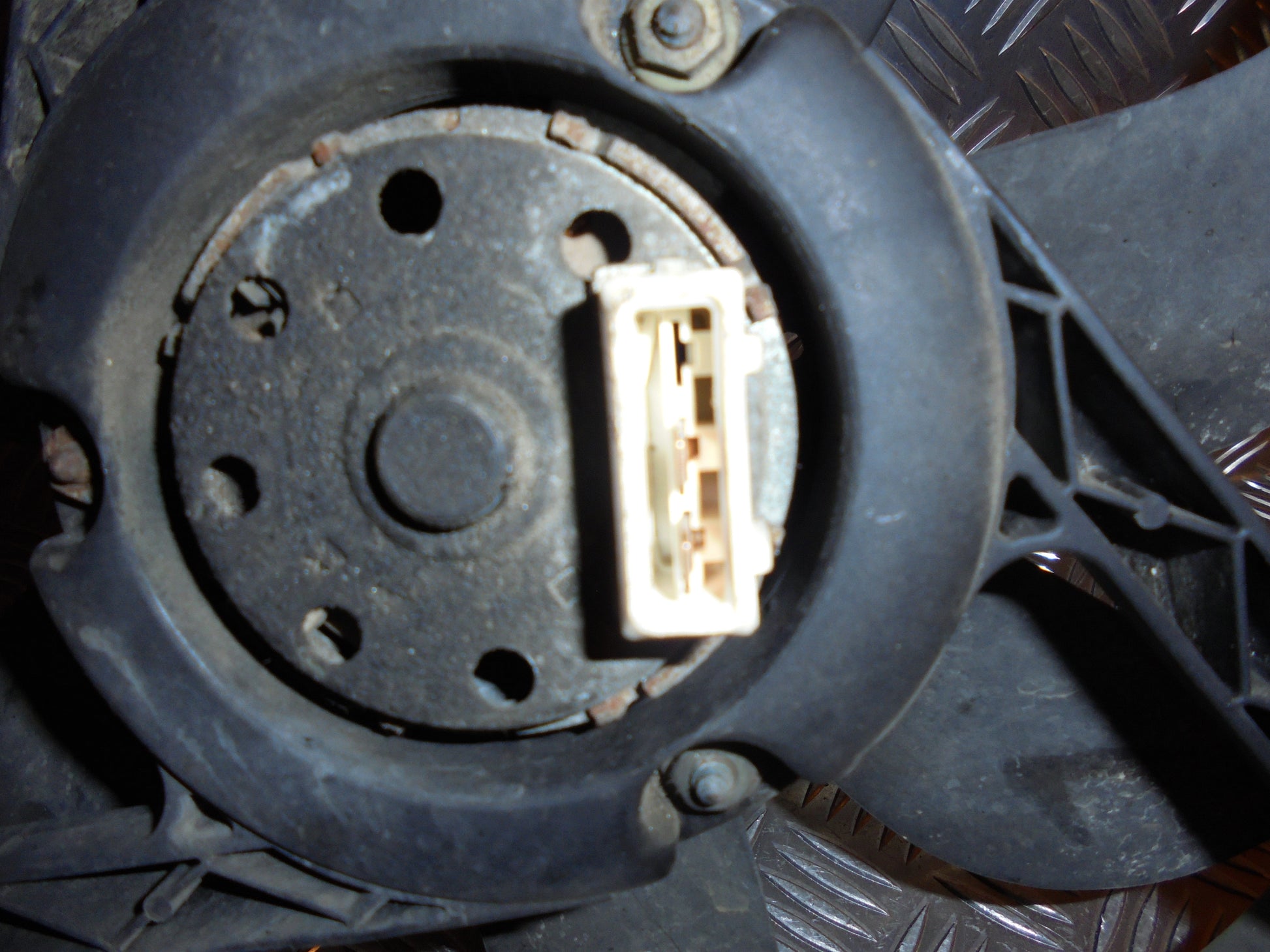 VW Lupo 6E/6X Kølerblæser El Med OEM Nr. 6N0121209 Fra VW Ophugger