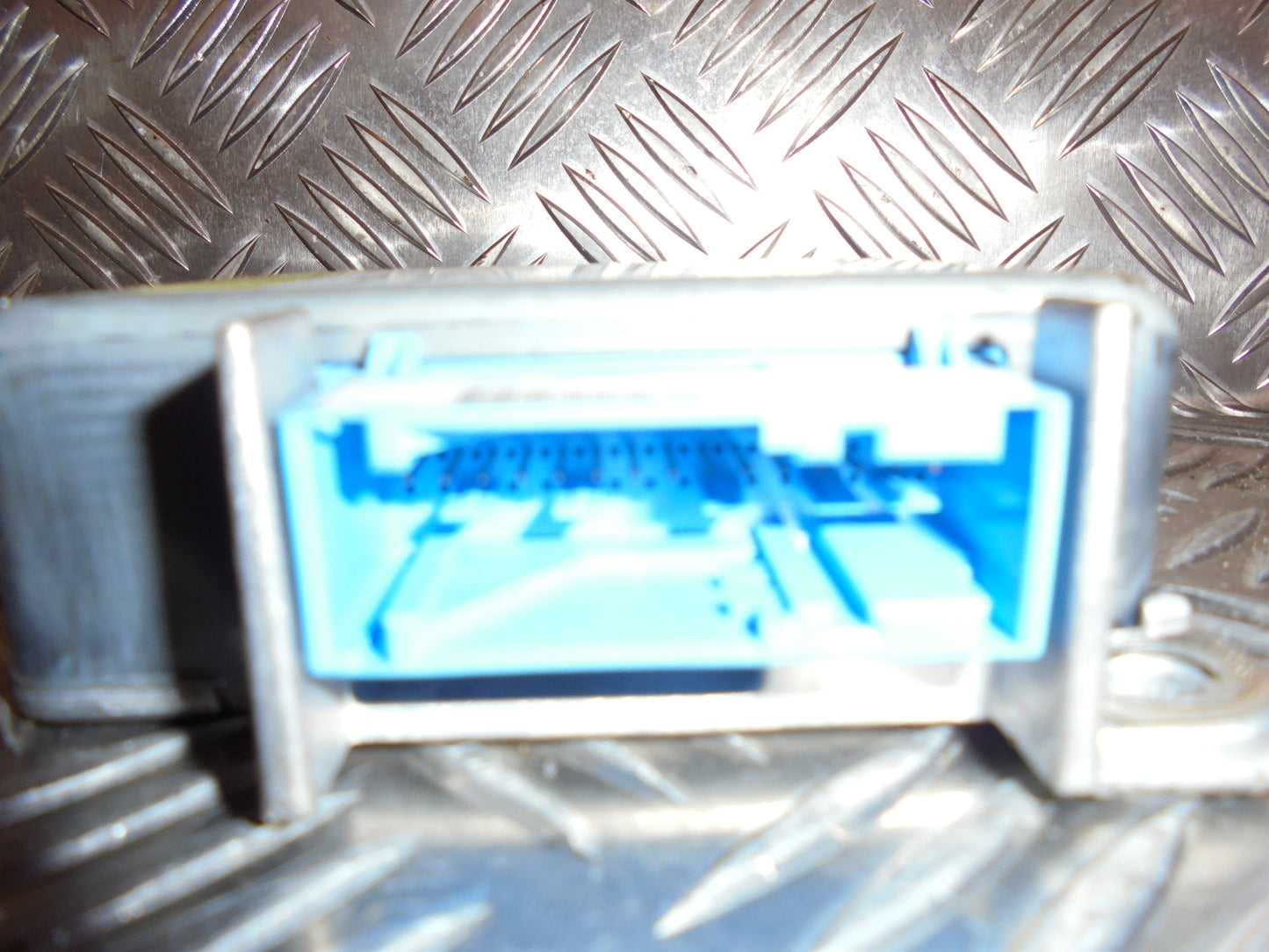 Volvo 850 Airbag Elboks Med OEM Nr. Ophugger Fra Volvo Ophugger