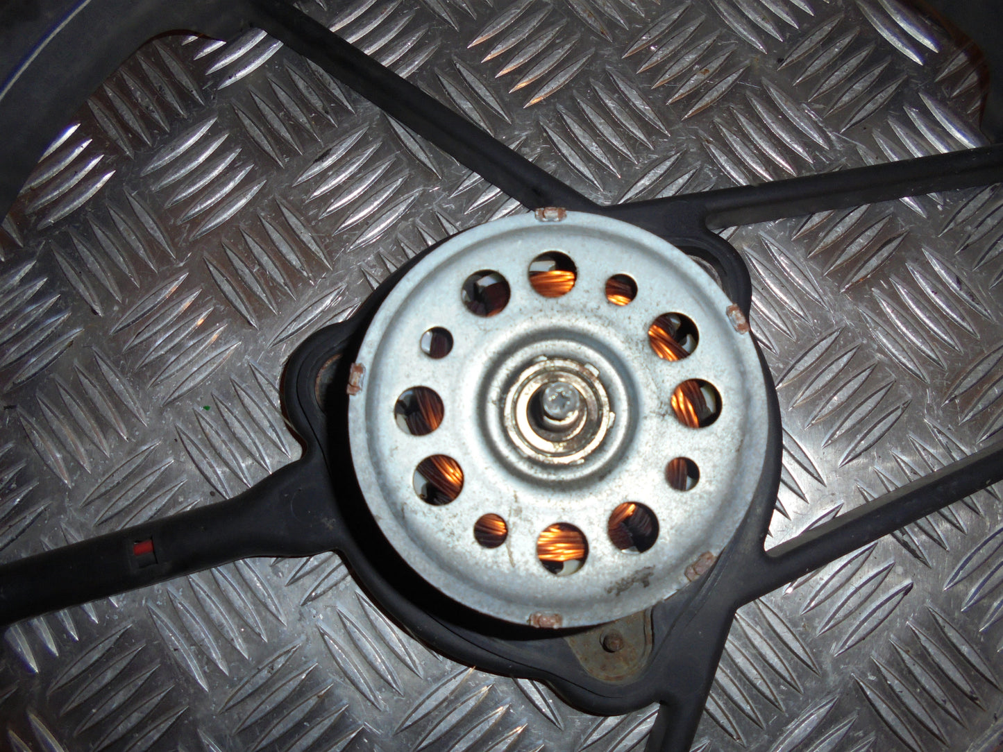 Peugeot 307 Kølerblæser El Med OEM Nr. Ophugger Fra Peugeot Ophugger