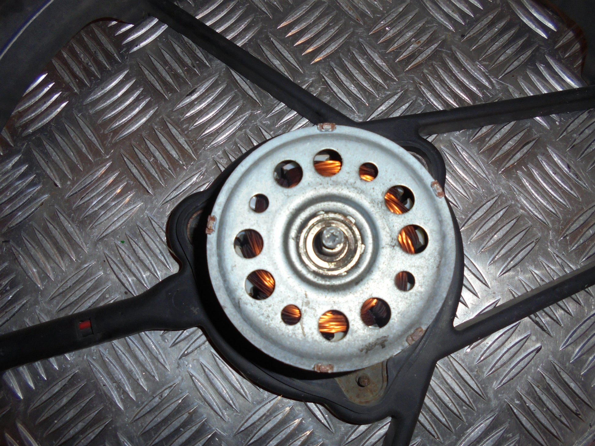 Peugeot 307 Kølerblæser El Med OEM Nr. Ophugger Fra Peugeot Ophugger