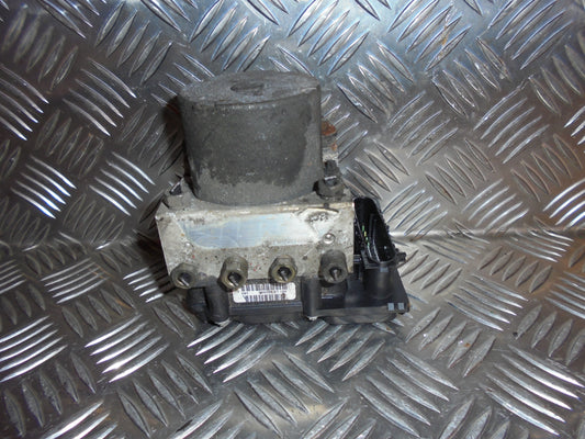 Peugeot 307 Abs Pumpe Med OEM Nr. 0265231302 Fra Peugeot Ophugger