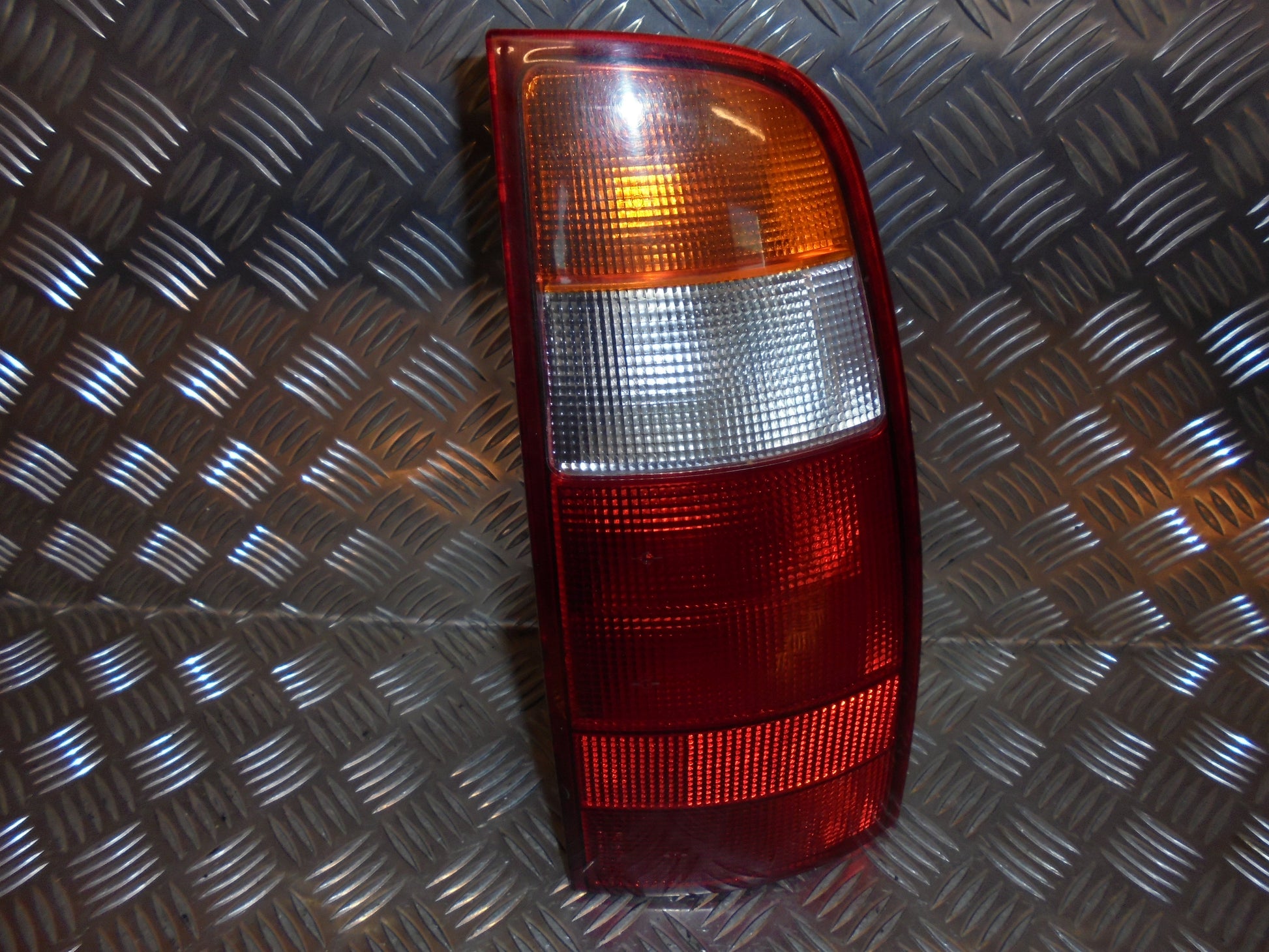 VW Polo CLA Variant 6K Baglygte Med OEM Nr. Ophugger Fra VW Ophugger