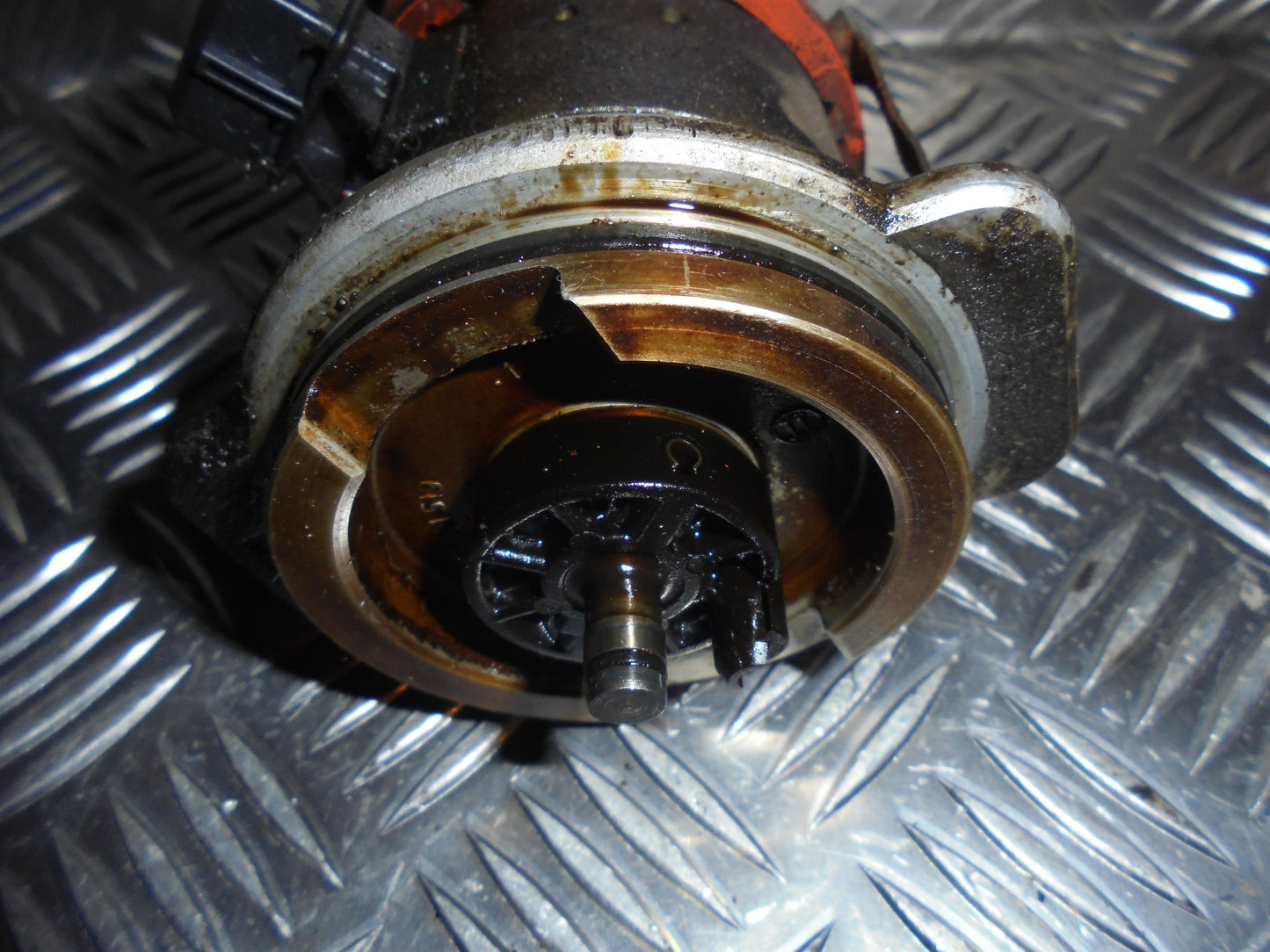 Opel Astra F Strømfordeler El Med OEM Nr. 0237521024 Fra Opel Ophugger