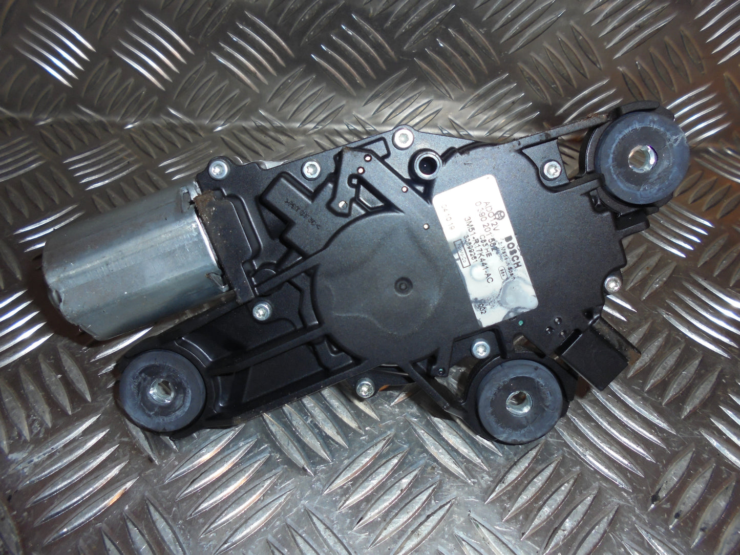 Ford C‑Max 1 Bagrudevisker Motor Med OEM Nr. Ophugger Fra Ford Ophugger